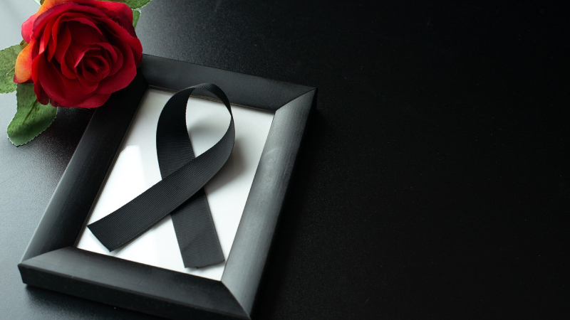 Por qué no se puede dejar a un muerto solo
