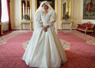 Películas y programas de TV de Emma Corrin